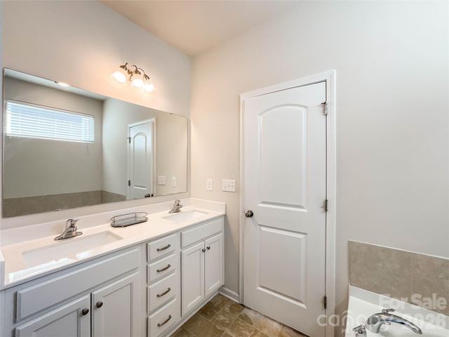 6023 Walkers Run Drive, Monroe, NC 28110