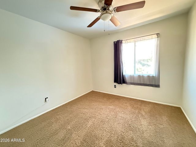 3155 E El Moro Avenue, Mesa, AZ 85204
