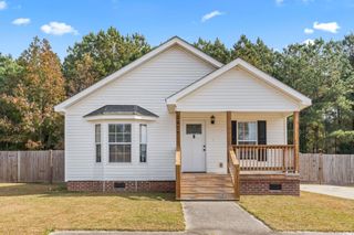2977 Silverleaf Circle, Loris, SC 29569