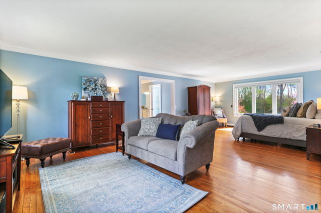 621 Shrub Oak Lane, Fairfield, CT 06824