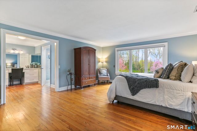 621 Shrub Oak Lane, Fairfield, CT 06824