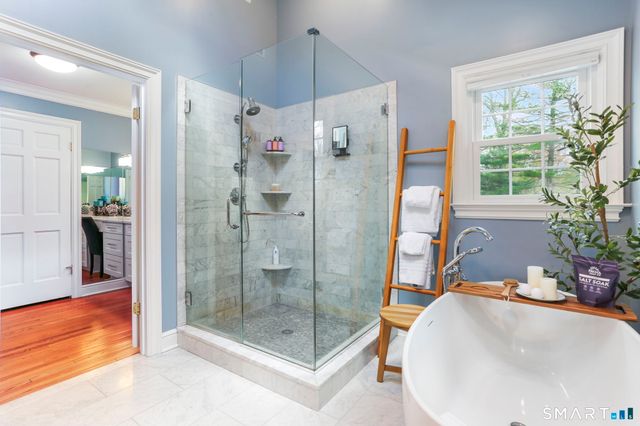 621 Shrub Oak Lane, Fairfield, CT 06824