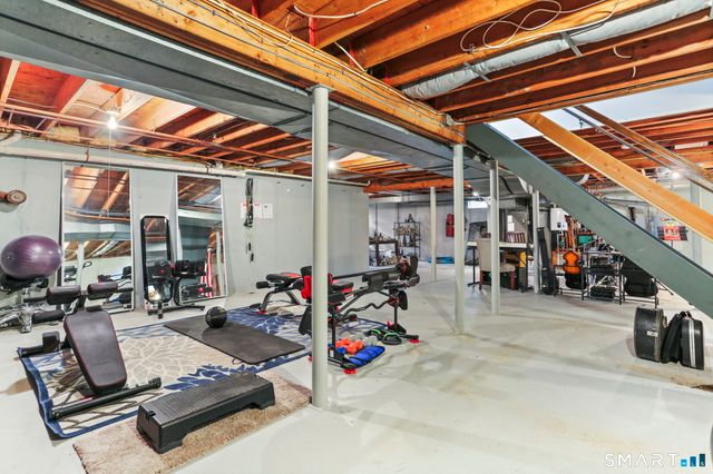 621 Shrub Oak Lane, Fairfield, CT 06824