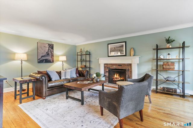 621 Shrub Oak Lane, Fairfield, CT 06824