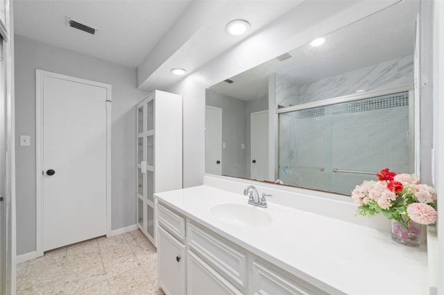 9222 Chesney Downs Drive, Houston, TX 77083