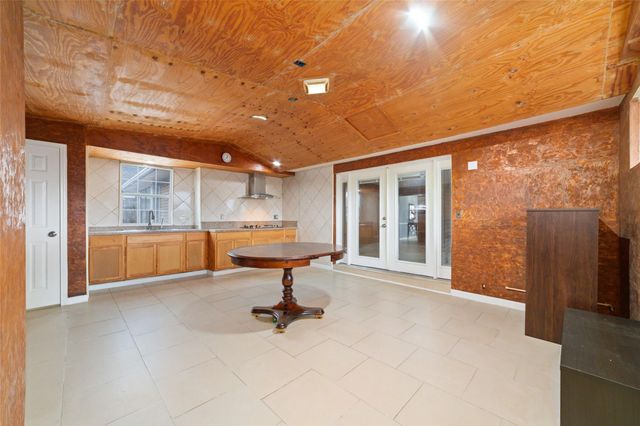 9222 Chesney Downs Drive, Houston, TX 77083