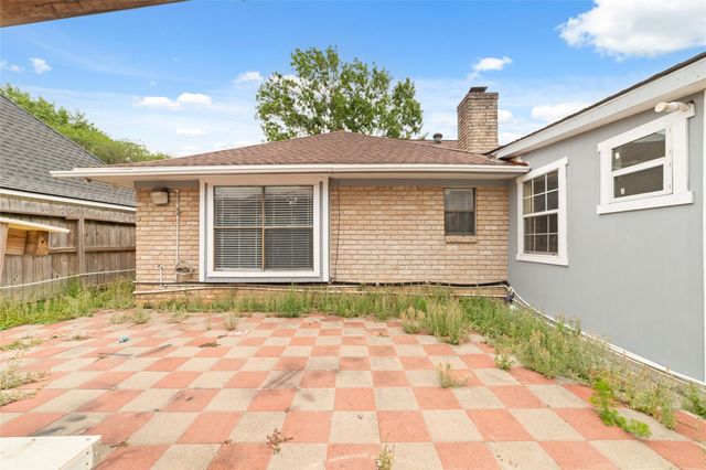 9222 Chesney Downs Drive, Houston, TX 77083