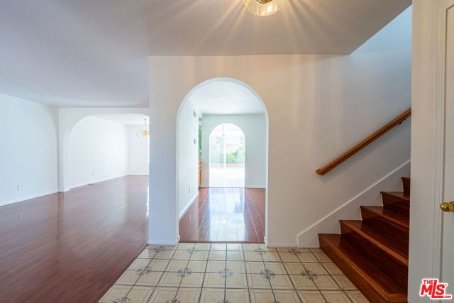 12023 Stone Gate Way, Los Angeles, CA 91326