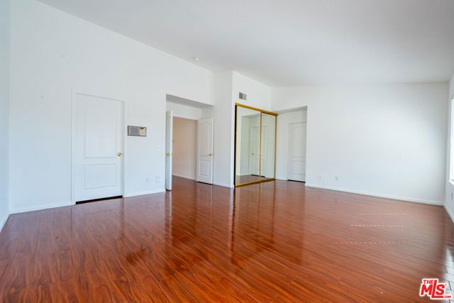 12023 Stone Gate Way, Los Angeles, CA 91326