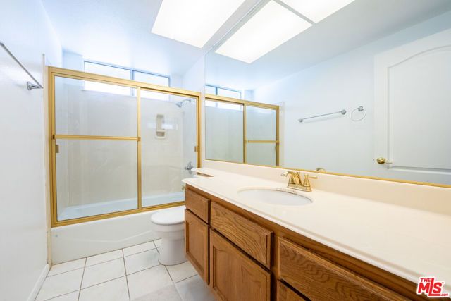 12023 Stone Gate Way, Los Angeles, CA 91326