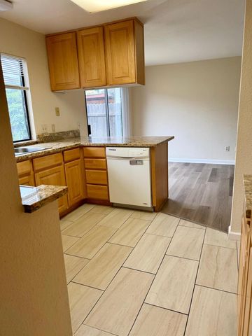 1188 Rio Royal Way, Sacramento, CA 95834