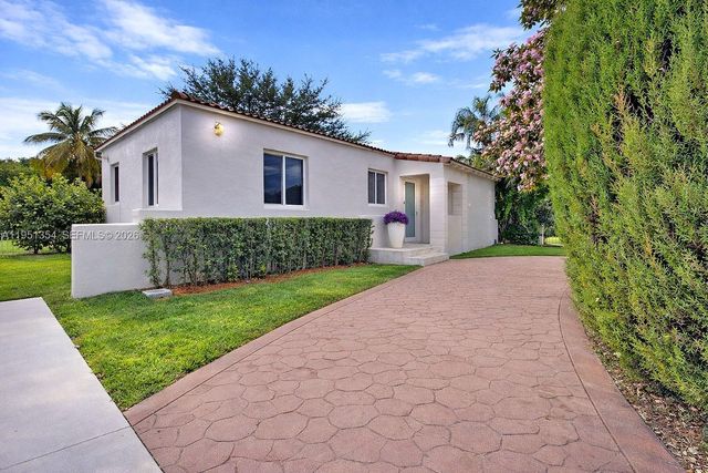 3780 SW 1st St 0, Coral Gables, FL 33134