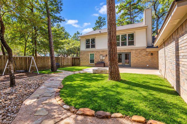 2 Tall Sky Place, The Woodlands, TX 77381