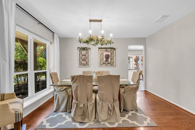2 Tall Sky Place, The Woodlands, TX 77381