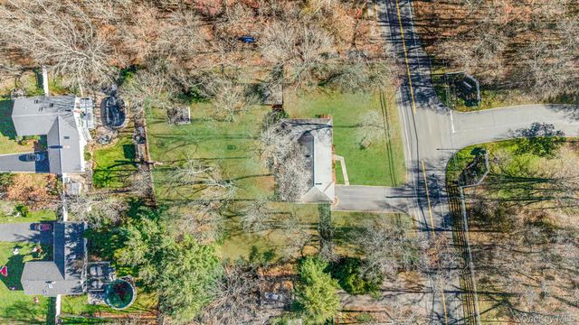 17 Coram Swezeytown Road, Coram, NY 11727