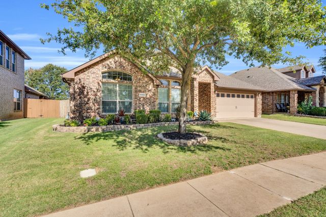 6908 Muirfield Drive, Arlington, TX 76001