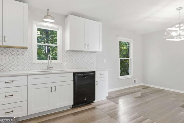 4925 Oak Grove Drive, Cumming, GA 30040