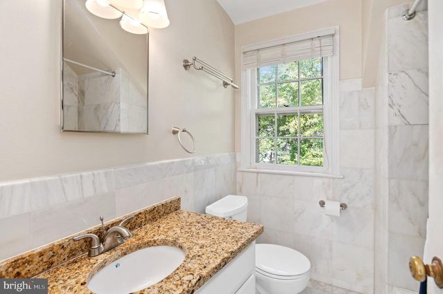 4849 RODMAN ST NW, Washington, DC 20016