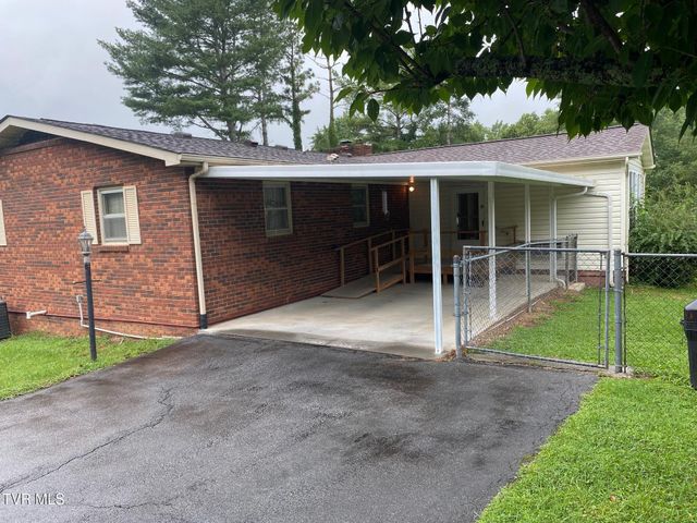 3204 Marbleton Road, Unicoi, TN 37692