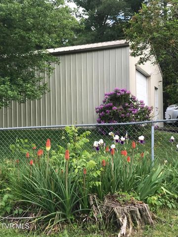 3204 Marbleton Road, Unicoi, TN 37692