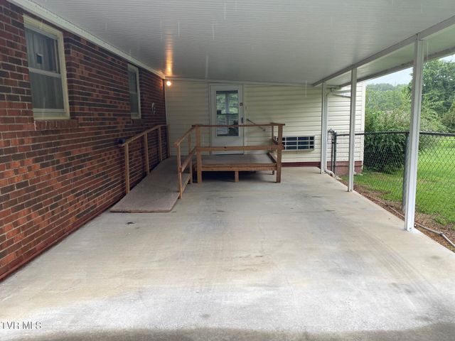 3204 Marbleton Road, Unicoi, TN 37692