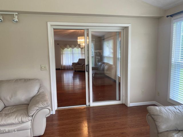 3204 Marbleton Road, Unicoi, TN 37692