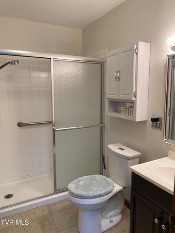 3204 Marbleton Road, Unicoi, TN 37692