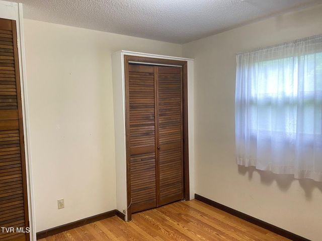 3204 Marbleton Road, Unicoi, TN 37692