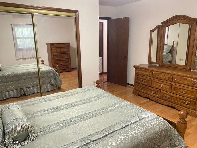 3204 Marbleton Road, Unicoi, TN 37692