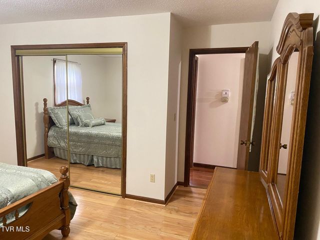 3204 Marbleton Road, Unicoi, TN 37692