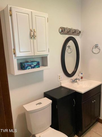 3204 Marbleton Road, Unicoi, TN 37692