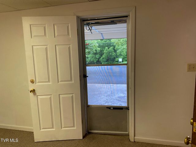 3204 Marbleton Road, Unicoi, TN 37692