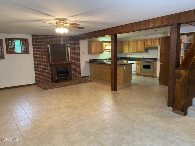 3204 Marbleton Road, Unicoi, TN 37692