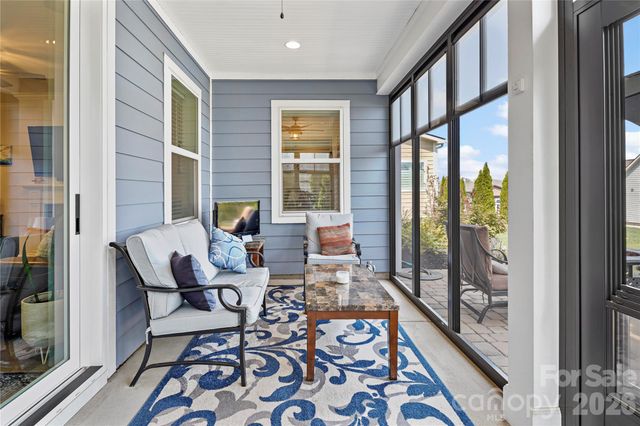 445 Bowline Drive, Denver, NC 28037