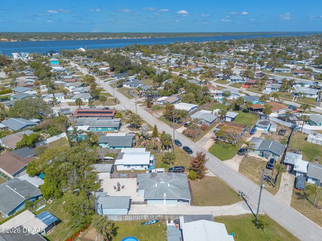 42 Brooks Drive, Ormond Beach, FL 32176