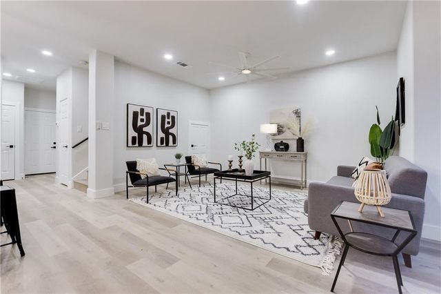 11725 Bell Ave A, Austin, TX 78759