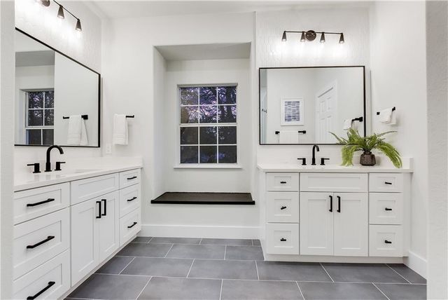 11725 Bell Ave A, Austin, TX 78759