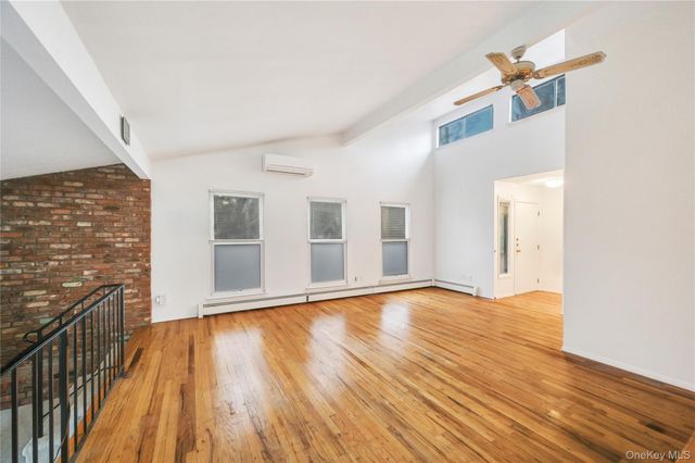 60 Hildreth Place, East Hampton, NY 11937