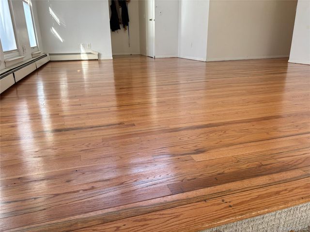 60 Hildreth Place, East Hampton, NY 11937