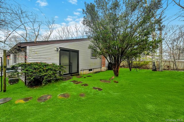 60 Hildreth Place, East Hampton, NY 11937