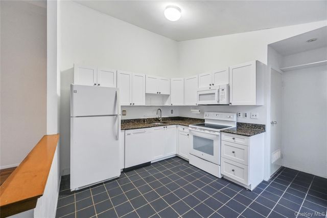 60 Hildreth Place, East Hampton, NY 11937