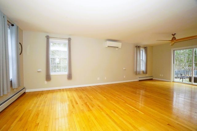 23 Lane Road, Raymond, NH 03077