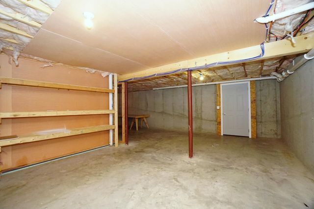 23 Lane Road, Raymond, NH 03077