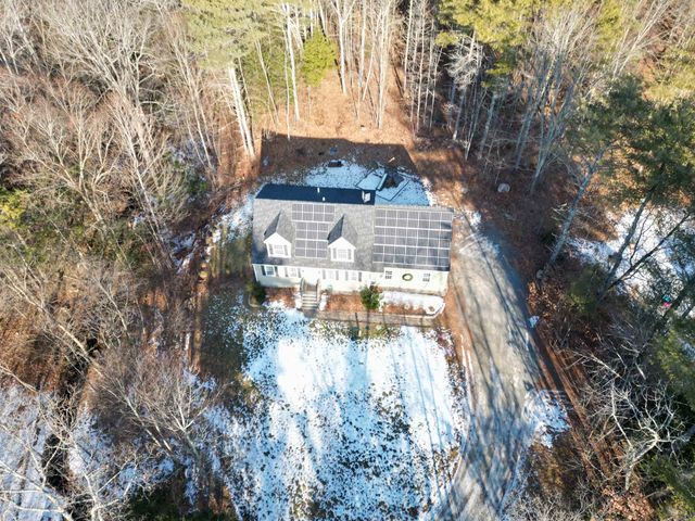 23 Lane Road, Raymond, NH 03077