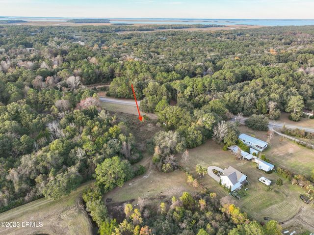 1860 Sea Island Parkway, St. Helena Island, SC 29920
