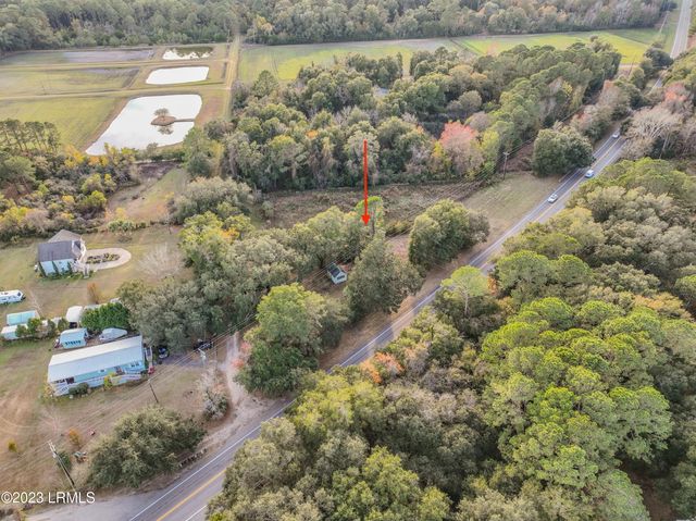 1860 Sea Island Parkway, St. Helena Island, SC 29920