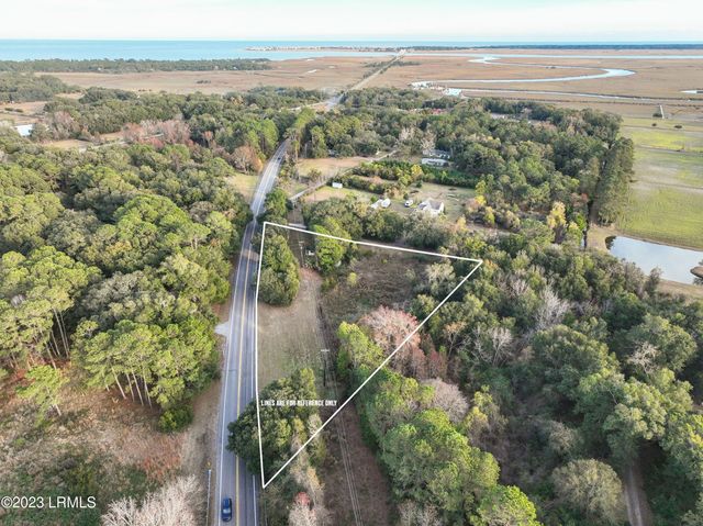 1860 Sea Island Parkway, St. Helena Island, SC 29920