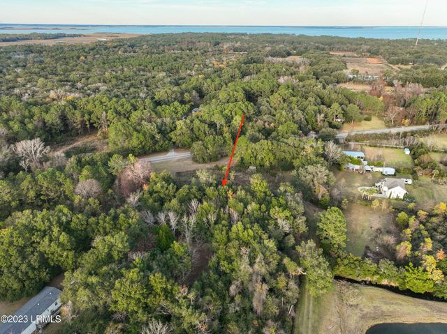 1860 Sea Island Parkway, St. Helena Island, SC 29920