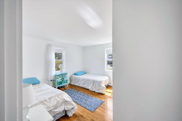 449 Long Pond Dr, Yarmouth, MA 02664