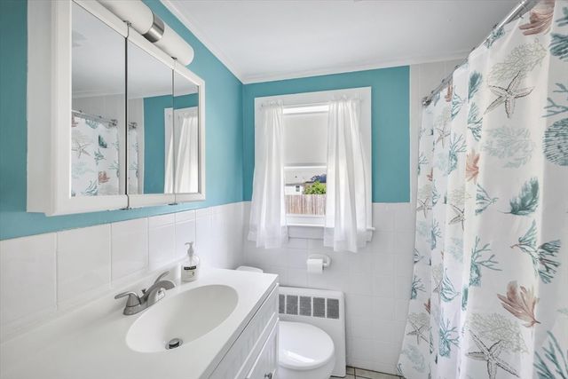 449 Long Pond Dr, Yarmouth, MA 02664